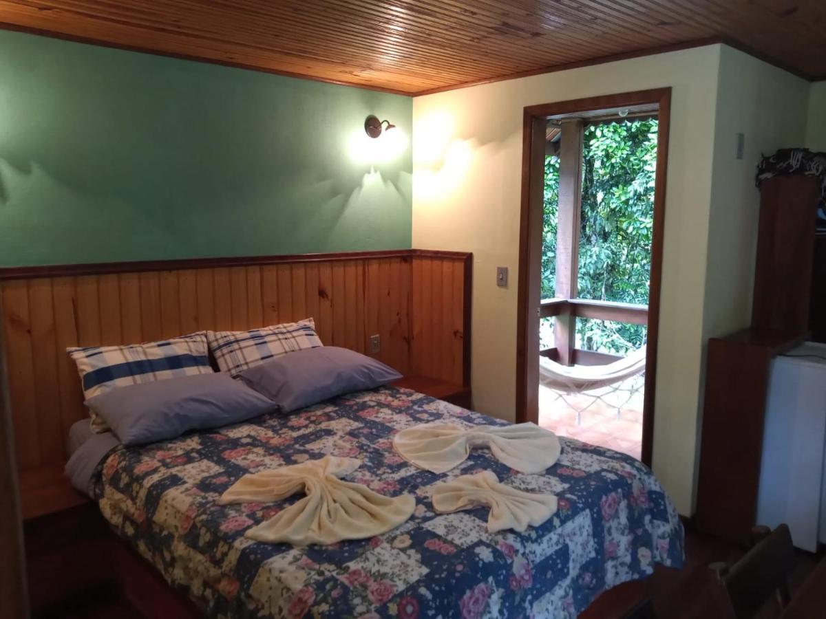 Pousada Sitio Dos Pinhais Visconde De Maua Oda fotoğraf